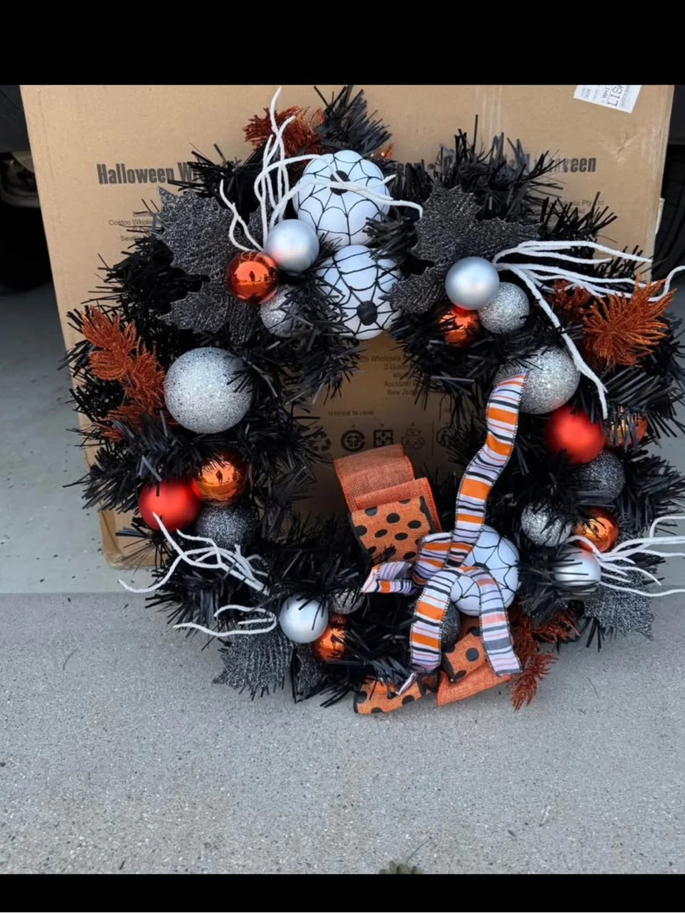 Halloween Black & Orange Decorative Wreath